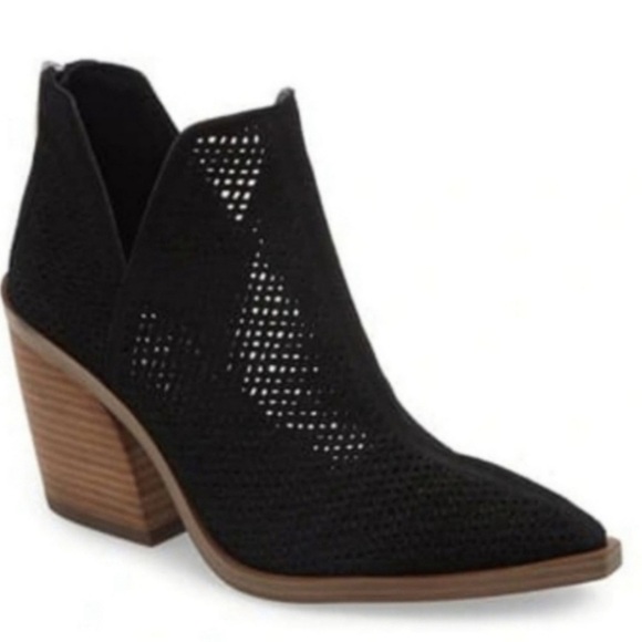 NEW! Vince Camuto Black Gibbela Woven Pointed Toe Ankle Bootie - Size 7.5 - Picture 1 of 10